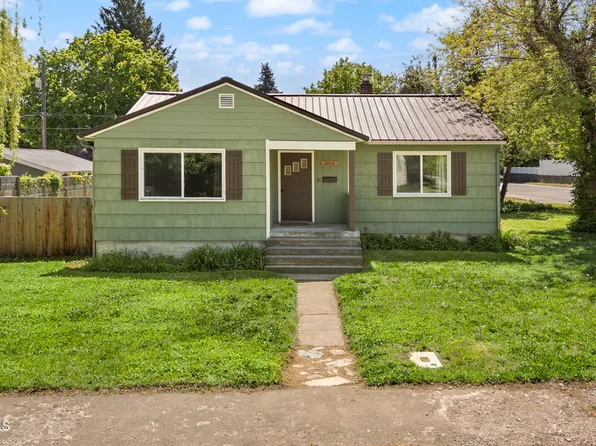 1002 E Montana Ave, Coeur D Alene, ID 83814