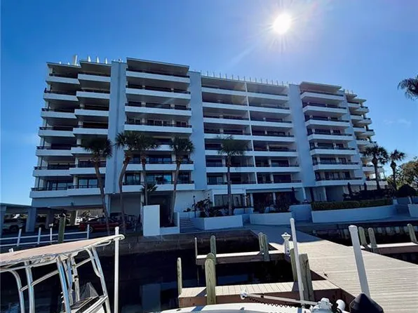 5701 Mariner St APT 502, Tampa, FL 33609