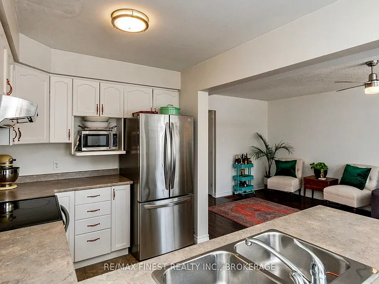116 Fireside Ct — Photo 10