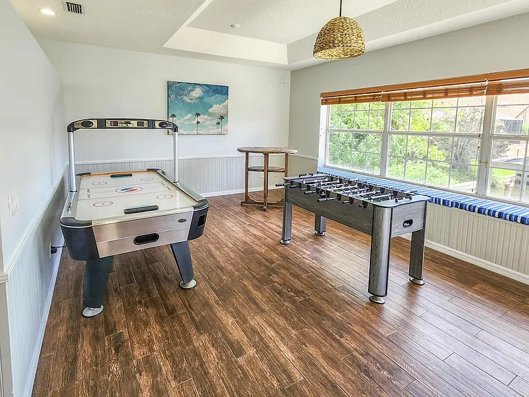 5 Crossgate Ct W — Photo 41