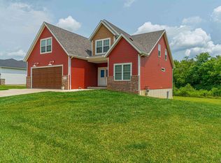 1400 N Union St, Lincoln, IL 62656