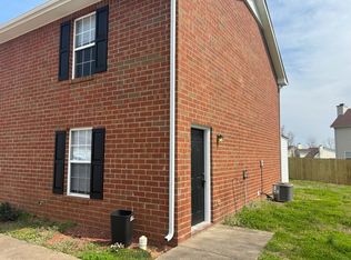 3831D Jockey Dr, Clarksville, TN 37042