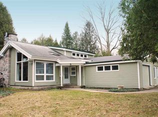 5 Belle Ave, Petoskey, MI 49770