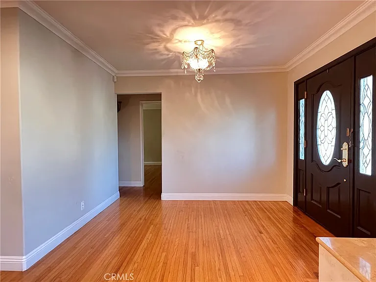 2411 Briargate Ln — Photo 3