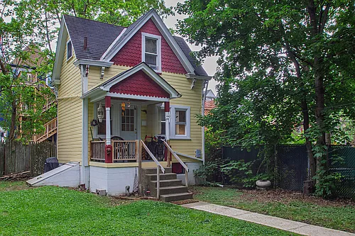 442 Franklin Ave Photo 1