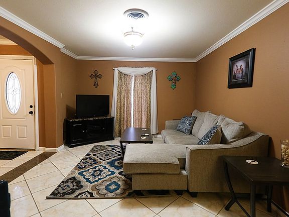 3rd image of 2714 McBride Dr