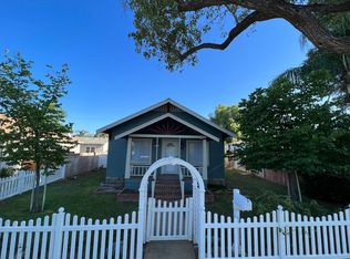 409 W 2nd St, San Dimas, CA 91773