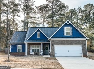 96 Coulter Woods Dr, Locust Grove, GA 30248