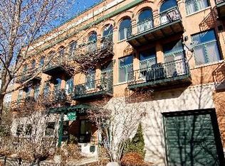 920 W Sheridan Rd APT 204, Chicago, IL 60613