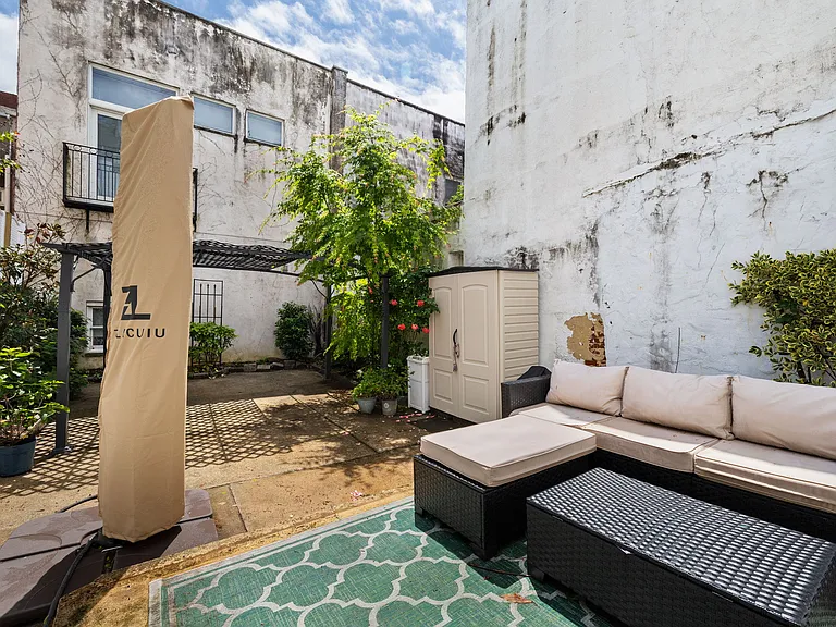 428 Lombard St #1 — Photo 13