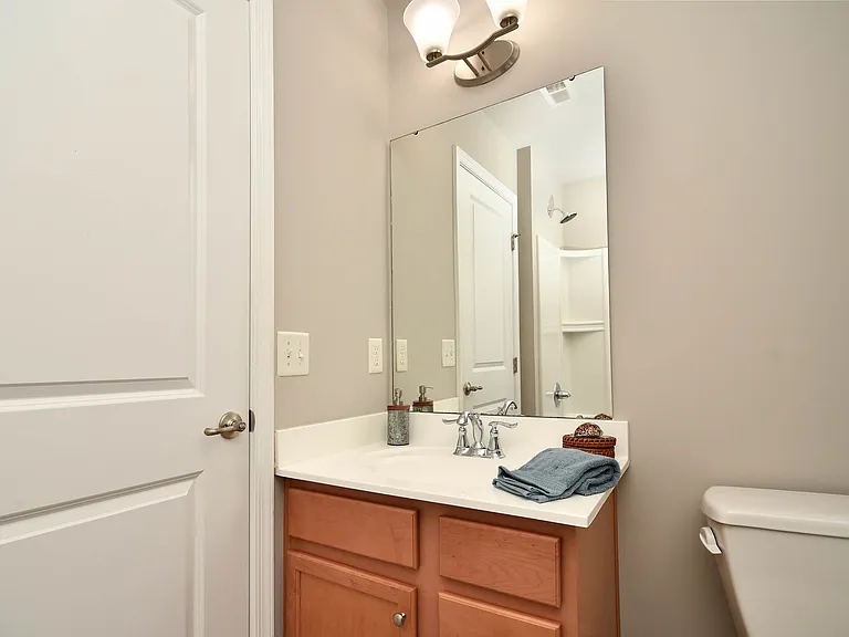 303 Corday Ln — Photo 29