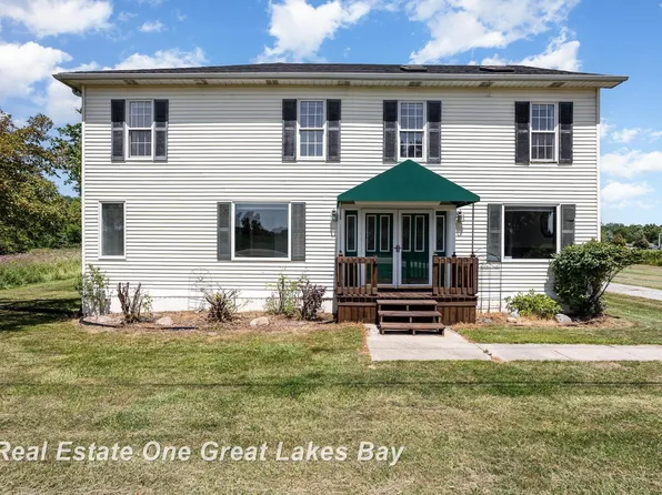 4430 Tittabawassee Rd, Saginaw, MI 48604