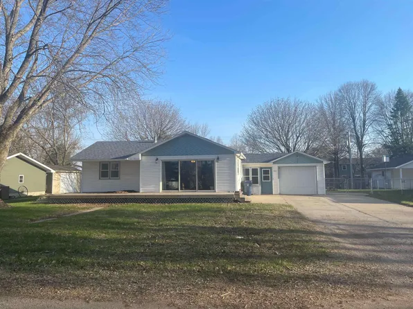 502 E 1st St, Everly, IA 51338