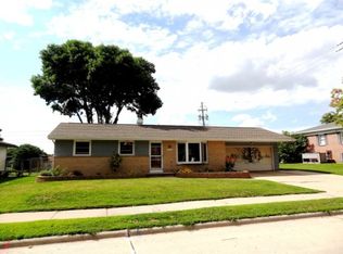 1012 S Fisk St, Green Bay, WI 54304