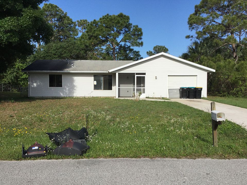 1st image of 874 Brittan Ave SE
