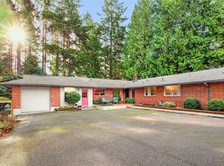 9120 Main St, Edmonds, WA 98026