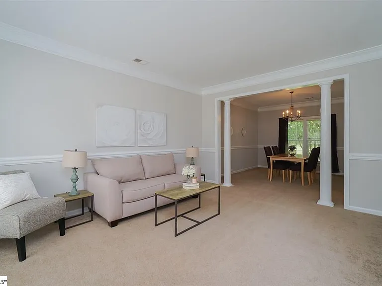 208 Woodland Creek Way — Photo 4