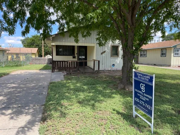 2310 A St, Garden City, KS 67846