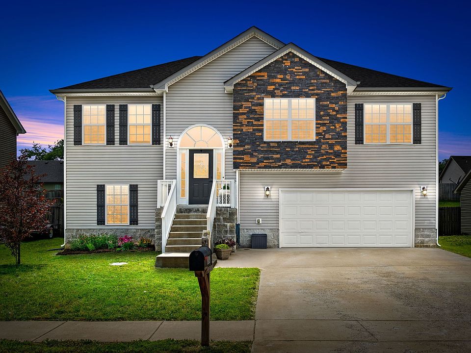 1st image of 1347 Freedom Dr