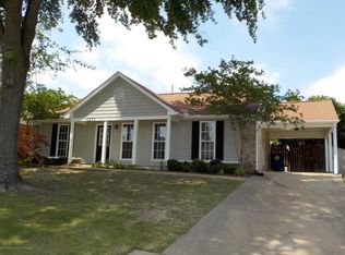 10230 Palmer Dr, Olive Branch, MS 38654