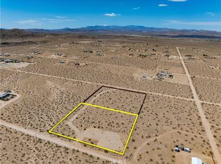 424 Ducor Ave, Landers, CA 92285