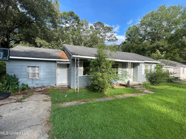 2424 Belvedere Dr, Jackson, MS 39204