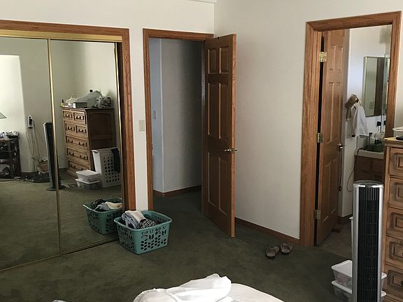 5th image of 13252 E Avenue W2