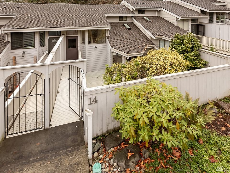 1st image of 15800 Village Green Dr #3-14