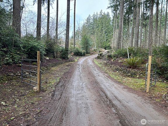 2nd image of 311 E Murray Road