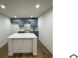 2843 Farragut St, Dallas, TX 75215