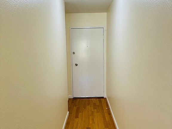 3rd image of 1746 Page St #6