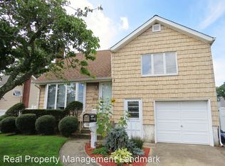 46 Westgate Rd, Massapequa Park, NY