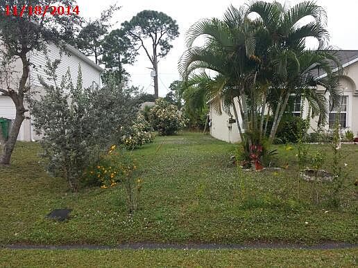 3rd image of 2712 SW Ensenada Ter