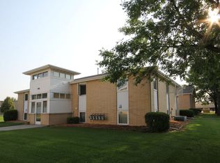 Prairie View Apartments, Moorhead, MN 56560