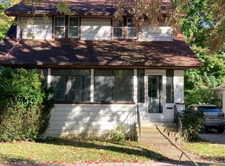 320 Wesley St, Rochester, MI 48307