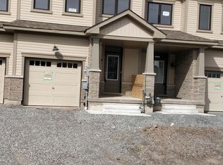 121 Keelson St, Welland, ON L3B 0M4