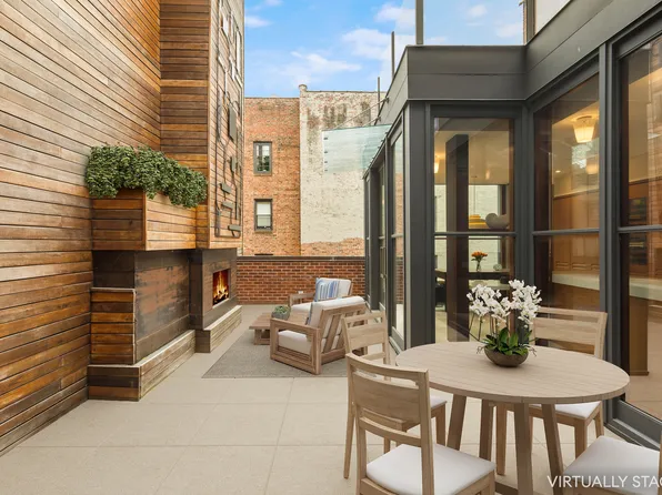 22 Gramercy Park image 9 of 23