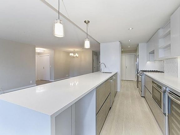 2nd image of 444 E 84th St APT 8E