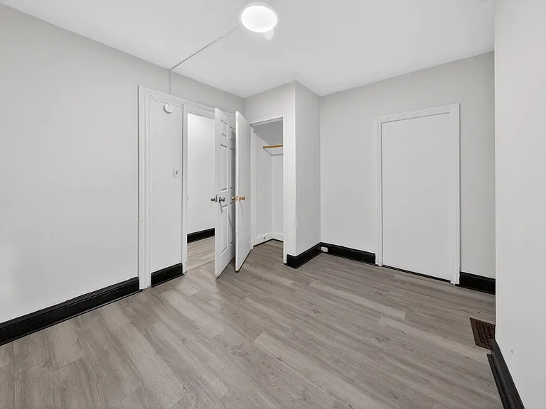 835 N Spruce St — Photo 11