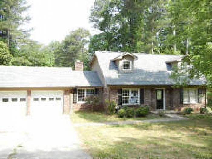 1st image of 2471 Hidden Hills Dr