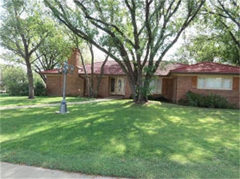 2nd image of 2501 Teckla Blvd