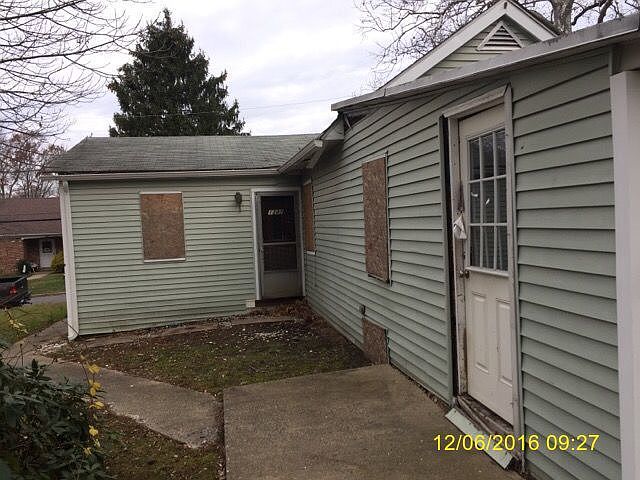 2nd image of 1347 Apple St