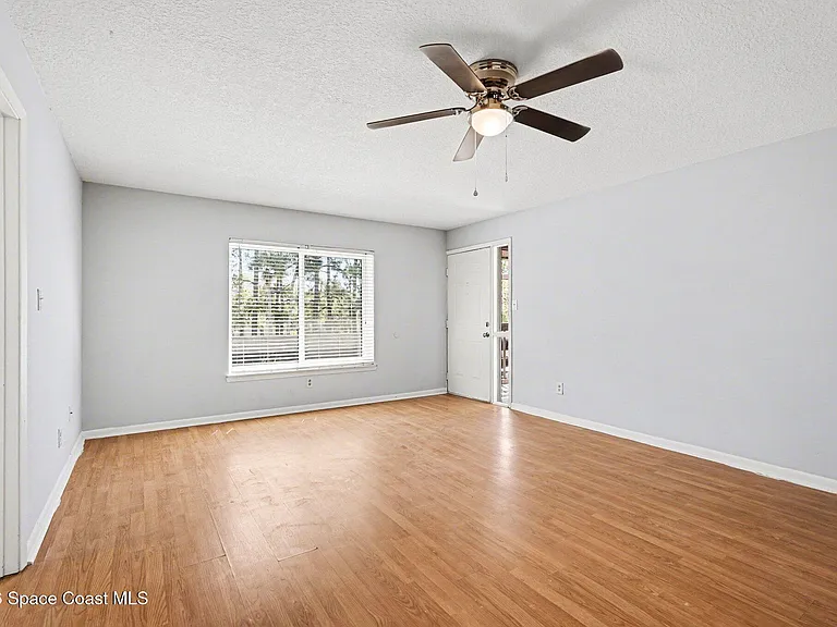 1515 Huntington Ln #128 — Photo 18