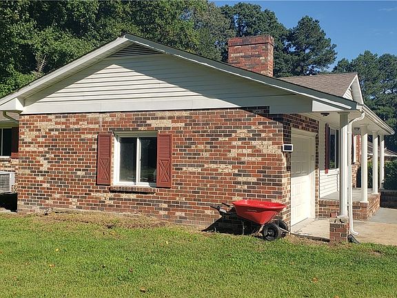 2nd image of 3346 Heath Dr