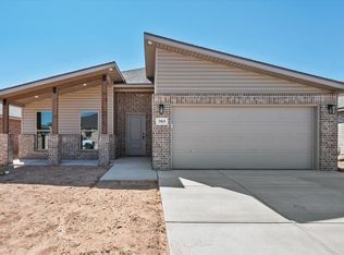 703 E 30th St, Wolfforth, TX 79382