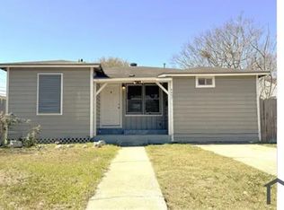 4457 Carlton St, Corpus Christi, TX 78415