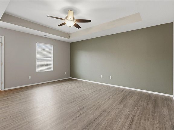 5th image of 448 W Melody Lane