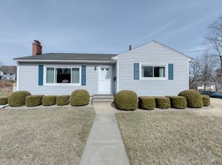 18 Sasur St, Three Rivers, MA 01080