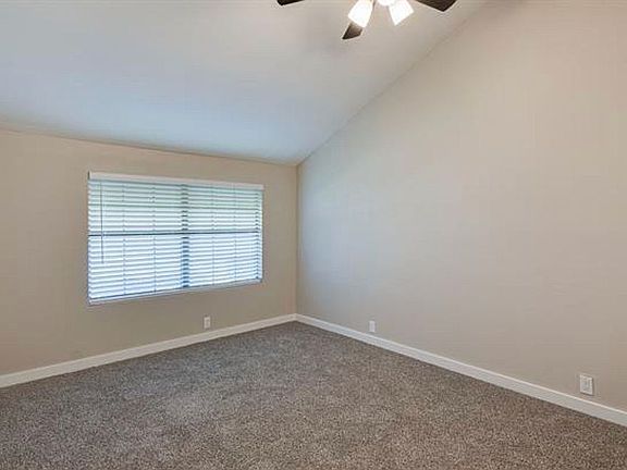 3rd image of 3122 Ash Park Dr
