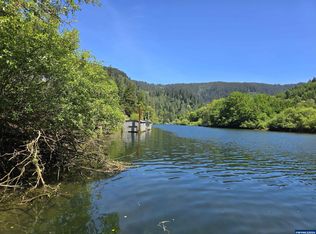 302 E Little Albany Loop, Tidewater, OR 97390